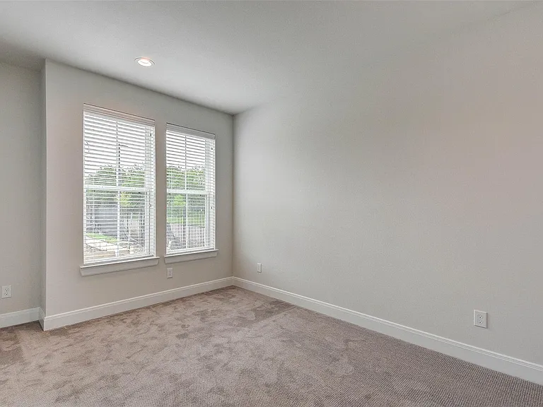 2710 Grand Fountains Dr #A — Photo 33