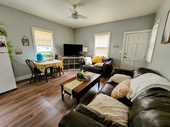 2934 N Maryland Ave, Milwaukee, WI 53211