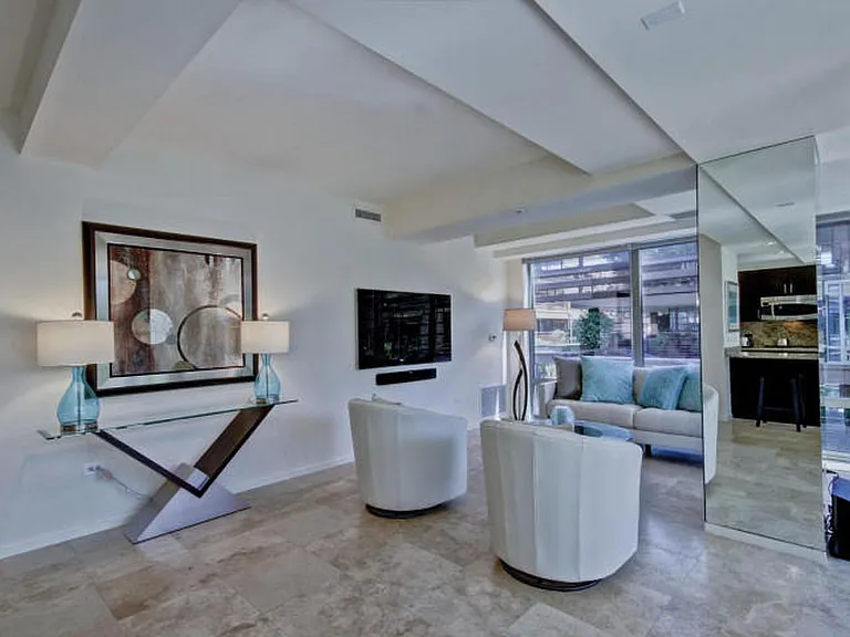 7131 E Rancho Vista Dr #5001 — Photo 2