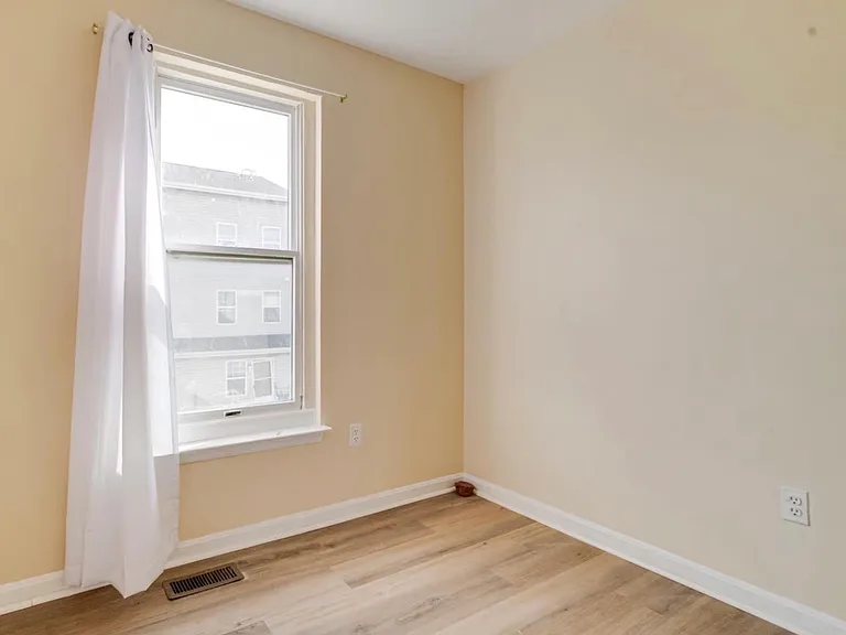 725 W Cherry Blossom Way — Photo 11
