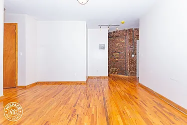 Rented by MySpaceNYC
