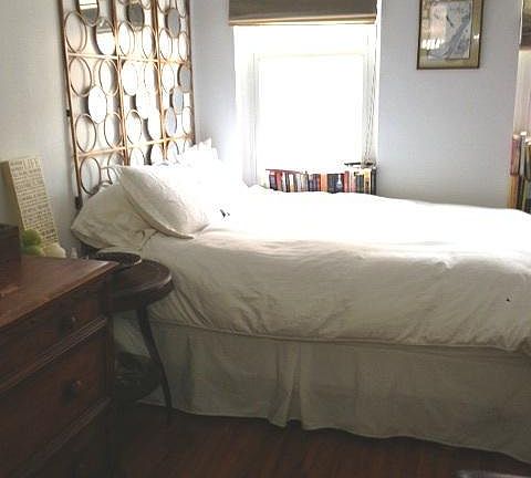 5th image of 246 E 4th St APT 1C