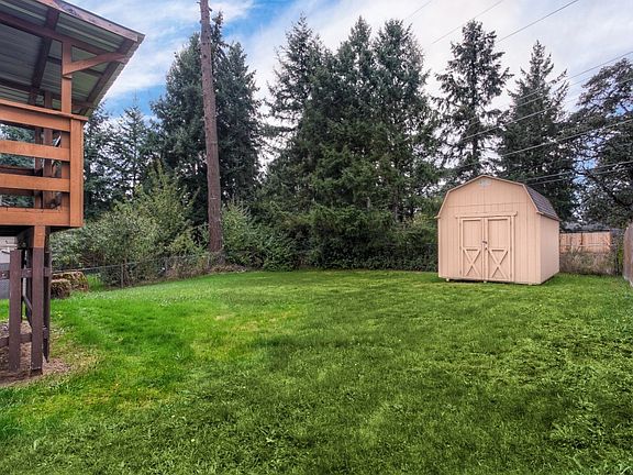 4th image of 15206 18th Avenue Ct E
