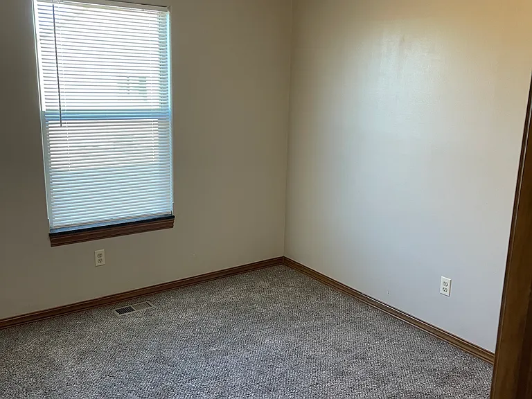 12604 E Willowgreen Cir — Photo 4
