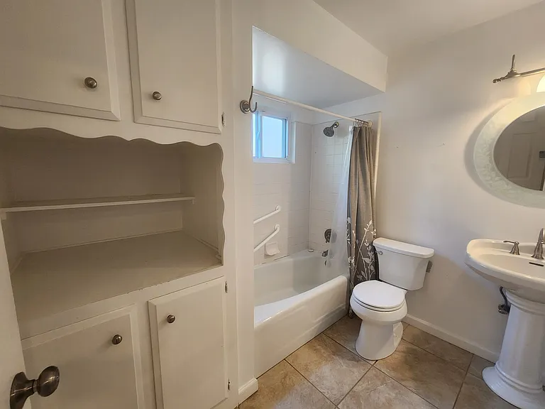 1346 Roselli Dr — Photo 9