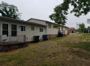 400 2nd St SW, Hickory, NC 28602