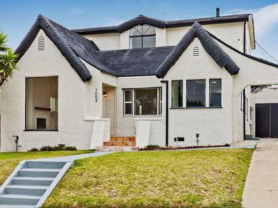 7004 5th Ave, Los Angeles, CA, 90043