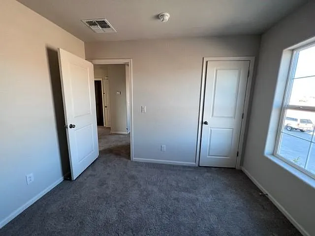 2415 Village Dr — Photo 23