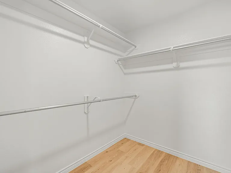 11207 N Cres #2800-B — Photo 16