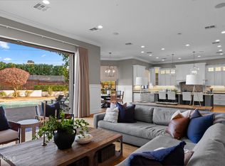 4909 N 45TH Place, Phoenix, AZ 85018