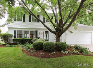 309 Onwentsia Rd, Vernon Hills, IL 60061