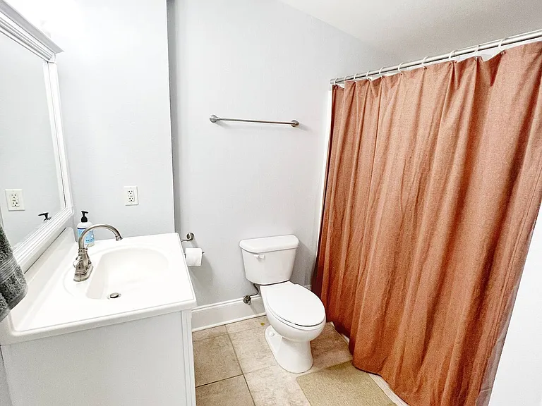 7050 Orleans Ave #B — Photo 3