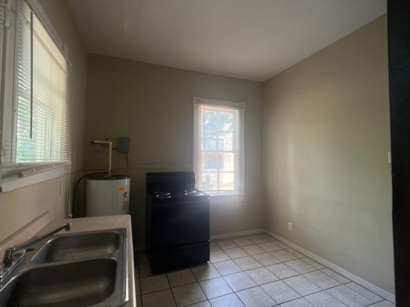 2nd image of 340 Buford St
