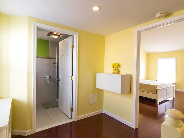 633 Washington Ave #1 — Photo 2