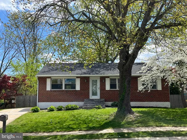 14 Cornwall Dr, Newark, DE 19711