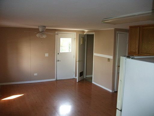 4th image of 1811 Fernwood St
