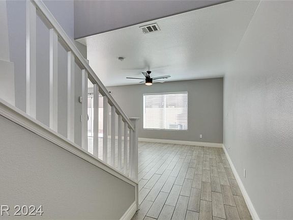 3rd image of 5660 Balsam St
