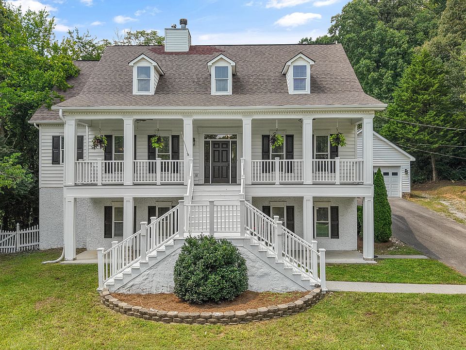 1st image of 9913 Bluegrass Rd