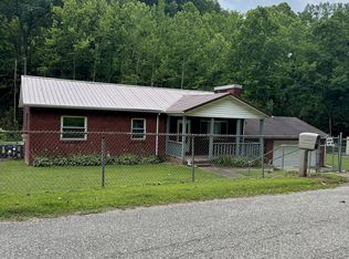 1214 Kanawha Two Mile Rd, Charleston, WV 25312