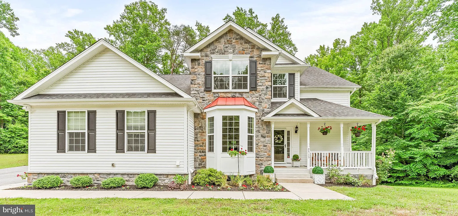 2515 Willett Ln photo 1