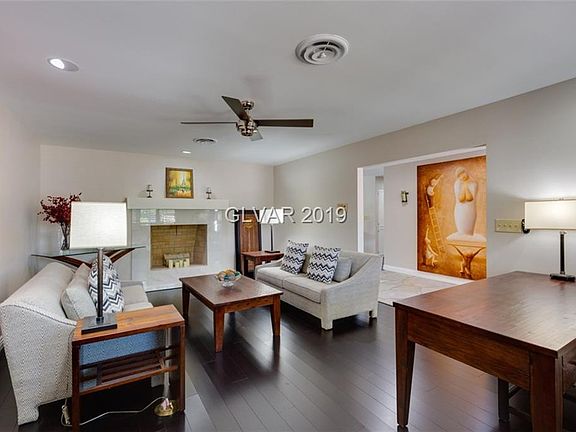 5th image of 504 Lacy Ln