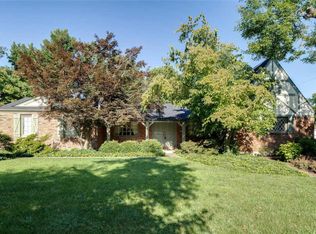1435 Tina Dr, Florissant, MO 63033