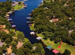 5343 Impala South Rd, Athens, TX 75752