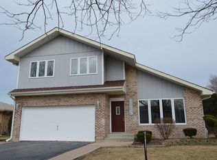 17925 65th Ave, Tinley Park, IL