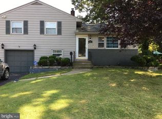 504 Greenwood Ave, Riverside, NJ 08075