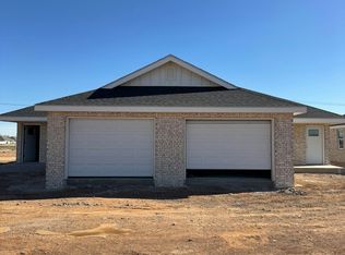 112 Chisum Dr #B, Clovis, NM 88101