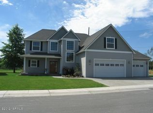 8812 Braeburn Loop #18, Yakima, WA 98903