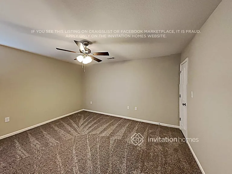 4924 Broad Leaf Ct — Photo 15