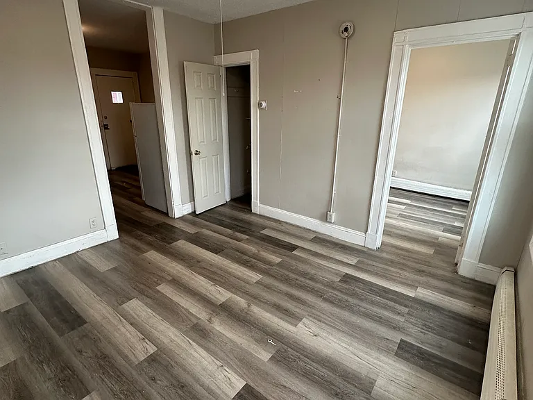 264 Lawrence St #C4 — Photo 8