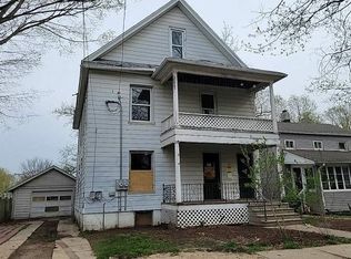 1202 Benton St, Rockford, IL 61107