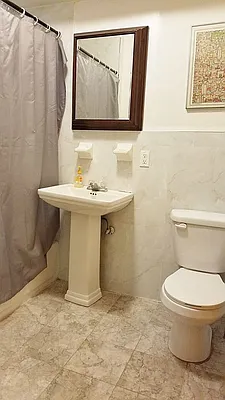 Rented by Azure Realty NY LLC | media 29