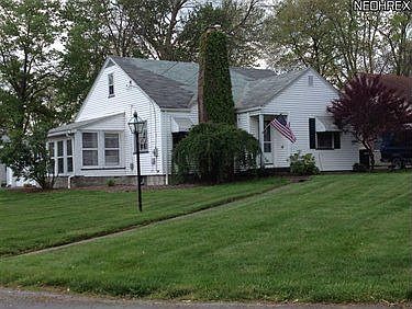 2nd image of 245 Forest Park Dr