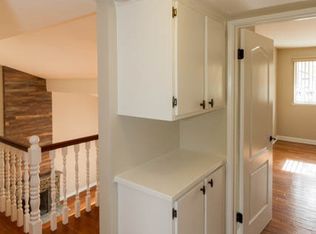 2397 N Lawnview Ct, Simi Valley, CA 93065