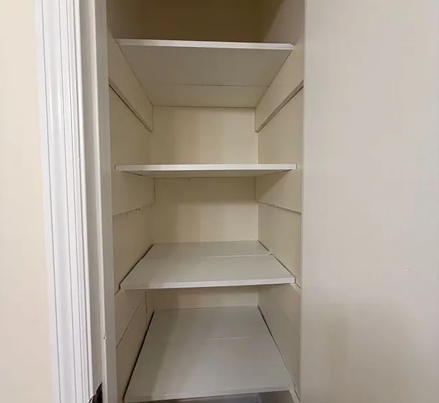 734 Marthas Dr — Photo 18