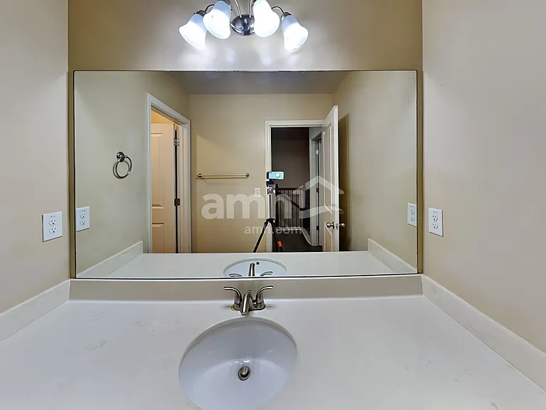 491 Twain Cir SE — Photo 16