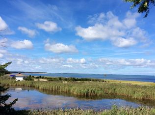 155 Isle Of Wight Rd, East Hampton, NY 11937