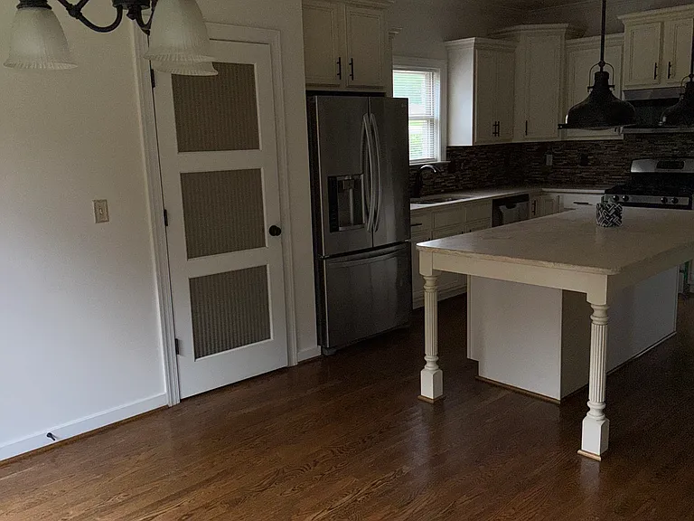 6121 Clubhouse Dr — Photo 30