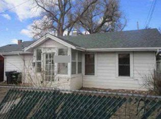 2712 Warren Ave, Cheyenne, WY 82001