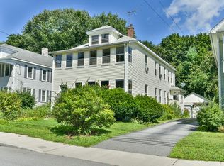 348-350 Water St, Clinton, MA 01510