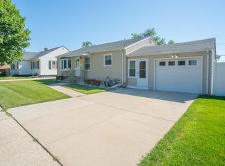 5227 46th Ave, Kenosha, WI 53144