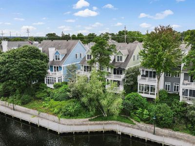 231 Midtown Dr, Traverse City, MI, 49684