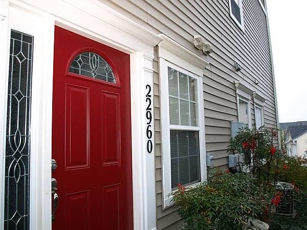 2nd image of 22960 Regent Ter