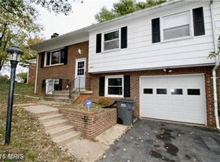 13646 Greenwood Dr, Woodbridge, VA 22193