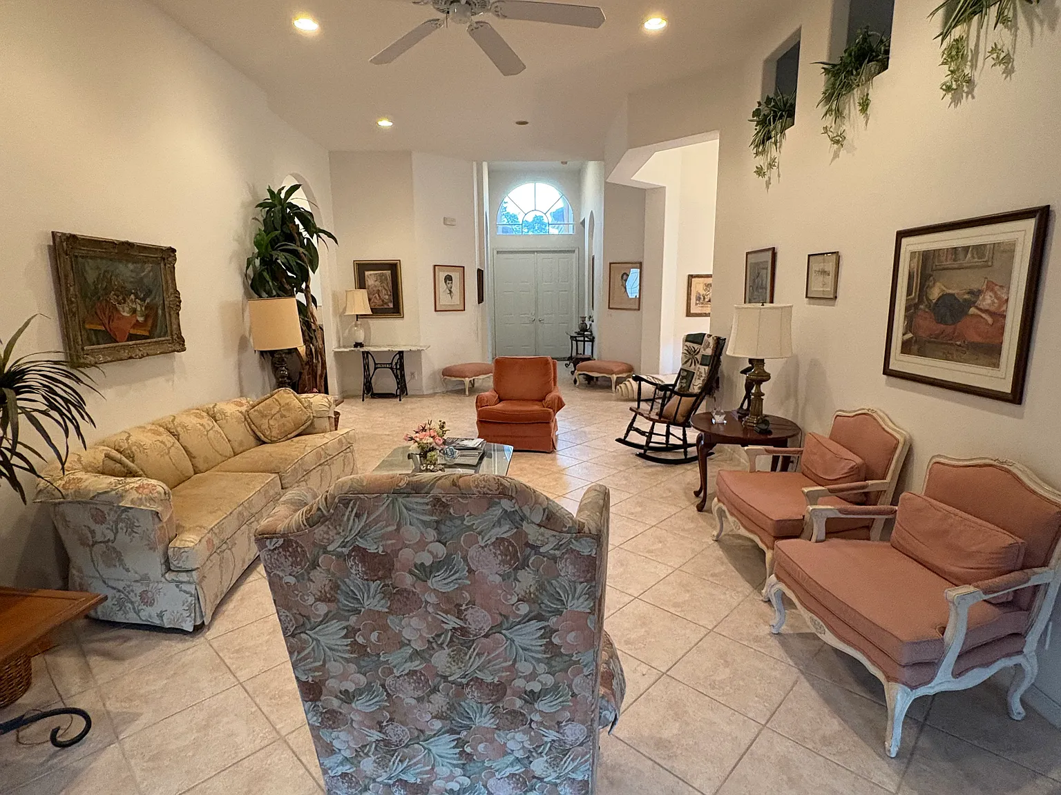 3 bed, 2.5 bath, 2149 sqft, $5,500 — Photo 3