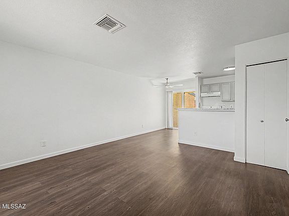 3rd image of 2612 W Ironcrest Dr