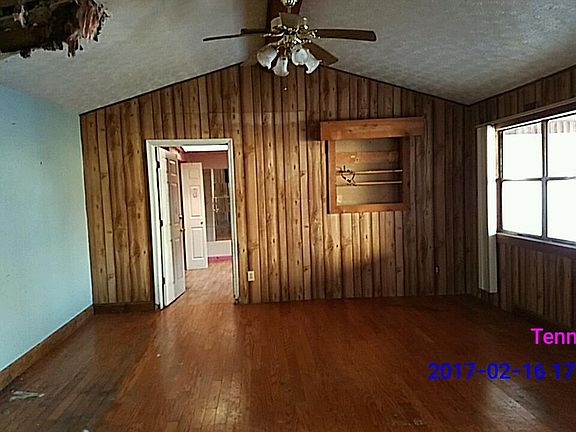 3rd image of 5024 Fleetwood Dr